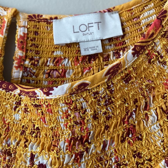 Loft Outlet Floral Smocked Short Sleeve Top - Picture 5 of 10